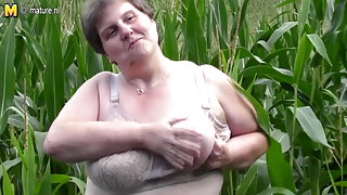 नई बड़ी परिपक्व युगल अश्लील क्लिप्स, मकई क्षेत्र में बड़ा मुर्गा अश्लील वीडियो