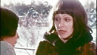 सड़क सेवा 18 लड़कियों 1973 - पूरी फिल्म सेक्स के बारे में